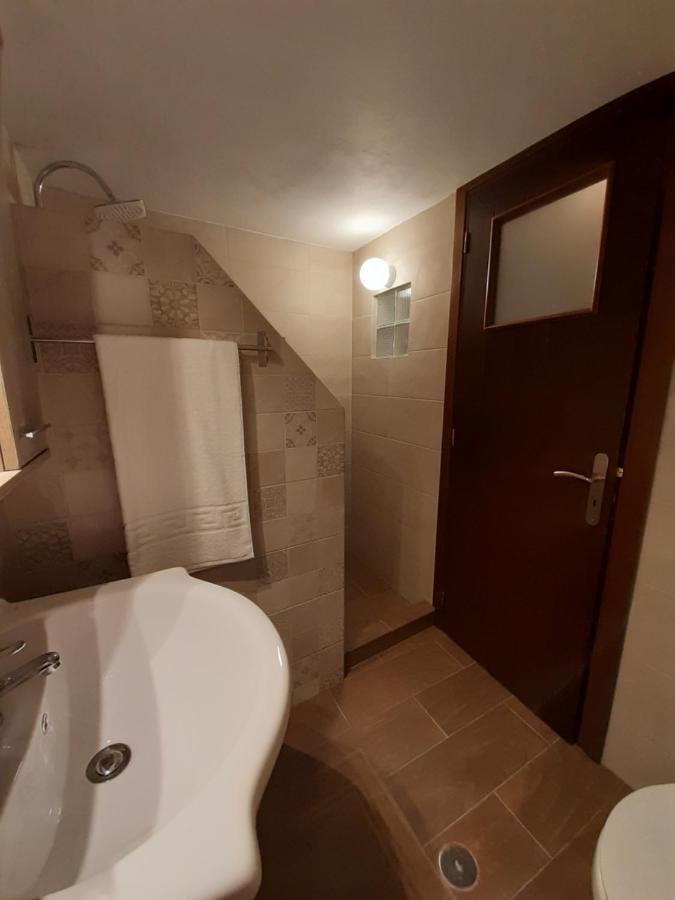 Old Village Apartment Katsoulliánika